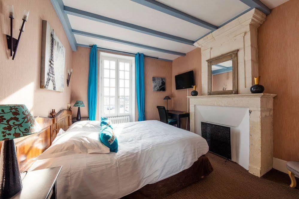 Logis Domaine Du Prieure Hotel Tonnay-Boutonne Exterior photo